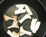 お弁当用おかず 絹さやエリンギ卵炒め作り方3写真