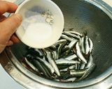 平子イワシのオイル煮作り方2写真