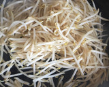 簡単美味しいトもやしを卵炒め作り方1写真