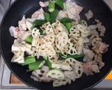 豚肉とオクラとレンコンの柚子胡椒炒め作り方5写真