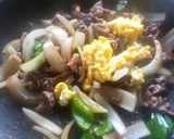 牛肉と野菜のこってり玉子炒め♪作り方6写真