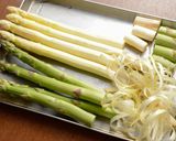 ２色のアスパラと鶏のマスタードスープ作り方5写真
