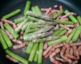 巻かずに簡単!アスパラとベーコンの炒め物作り方4写真