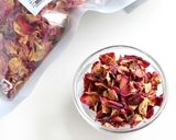 薔薇とレモンバームとローズマリーのお茶作り方9写真
