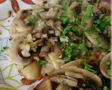材料2つ☆豚もも肉のマッシュルームソース作り方6写真