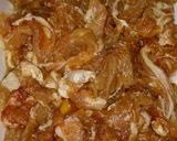 豚こま切れ肉の七味マヨ炒め作り方1写真