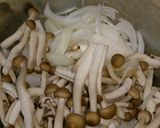 豚こま切れ肉の七味マヨ炒め作り方2写真