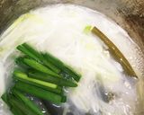 ニラ、長ネギ と もちきびの雑穀スープ作り方5写真