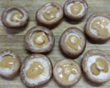 簡単♪オイマヨ♪しいたけのハムチーズのせ作り方1写真