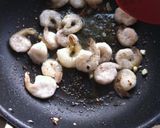 エビのズッキーニヌードル ヘルシーパスタ作り方2写真