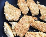 鶏胸肉のキヌアとチーズのカリカリ衣焼き作り方4写真