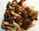 野菜2つで簡単！レタスとしめじの卵炒め作り方3写真