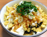 火を使わずに簡単ごはん！たぬき豆腐丼作り方7写真