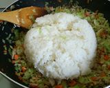 キャベツとにんじんのカレー焼き飯。作り方5写真