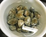 簡単！あさりのニンニク炒め作り方1写真