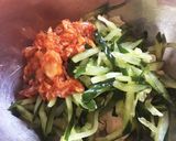 5分でおつまみ！サラダチキンのキムチ和え作り方2写真