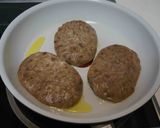 飛騨牛ハンバーグ玉ねぎソース作り方1写真