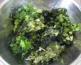 菜っ葉の浅漬けと雑魚の油炒め作り方2写真