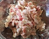 簡単レトルトハヤシで豚小間ゴロッと煮込み作り方1写真