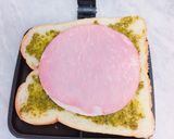 バジルペーストのホットサンド☆彡作り方4写真