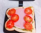 バジルペーストのホットサンド☆彡作り方5写真