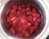 【真っ赤に仕上げる】低糖いちごソース作り方4写真