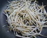 ボリュームおかず！もやしのとん平風♡作り方1写真