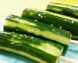 塩レモンで旨い！丸ごと胡瓜の一本漬け作り方4写真
