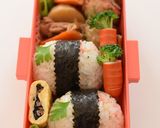 【キャラ弁】ミッフィーのおにぎり弁当作り方1写真