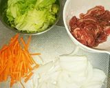 野菜もたっぷり♪焼き肉丼ぶり作り方1写真