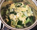 チンゲン菜と卵の味噌汁作り方4写真