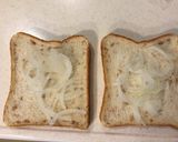 朝食にぴったりマヨトースト!作り方1写真
