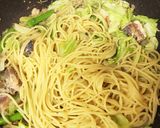 ビールに！鯖缶キャベツのオイスターパスタ作り方6写真