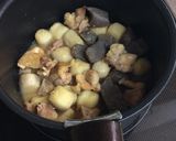 里芋と鶏肉の味噌煮作り方5写真