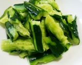 たたききゅうりの梅肉和え作り方1写真