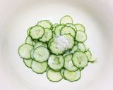 直ぐできる!きゅうりとらっきょうの塩もみ作り方1写真