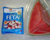 フェタチーズとフルーツのキューブサラダ作り方1写真