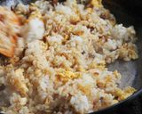 ピリ辛が癖になる!!肉味噌チャーハン作り方5写真