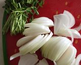 玉ねぎと豆苗の和え物作り方1写真