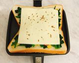昆布茶バターで☆ほうれん草のホットサンド作り方10写真