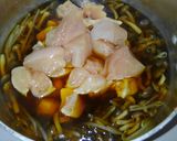 簡単鶏むね肉ともずくと野菜の梅めんつゆ煮作り方5写真