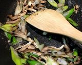 長葱と茸のバタぽん☆蓮根のハンバーグ。作り方5写真
