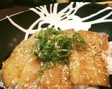 簡単超スピード！胡麻薫る♡鰤の漬け丼。作り方4写真