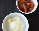 一口おつまみ♡梅肉豚ロールの羽根チーズ作り方2写真