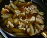 天然だしパックで作る ごぼうと豚肉の煮物作り方4写真