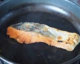 酢玉ねぎタレで食べる☆サーモンのムニエル作り方4写真