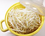【節約レシピ】もやしのレンチンサラダ作り方1写真
