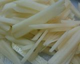 ポテトとほうれん草(にら)の卵焼き作り方1写真