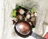 キュウリとタコの中華ドレッシング和え✨作り方6写真