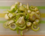 ハチク（淡竹）と霜降りシメジの味噌汁作り方3写真